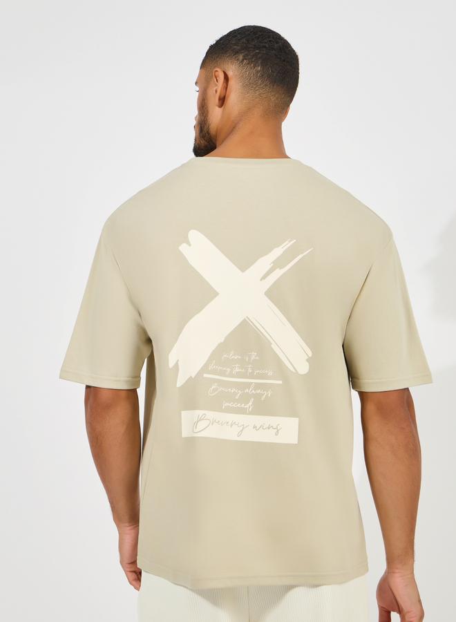 ستايلي تيشيرت أوفر سايز بطبعة جرافيك خلفية - Image 5